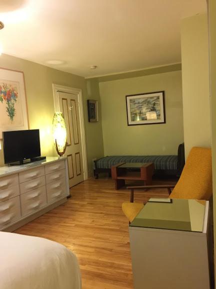 Gold Door Inn Οττάβα Εξωτερικό φωτογραφία